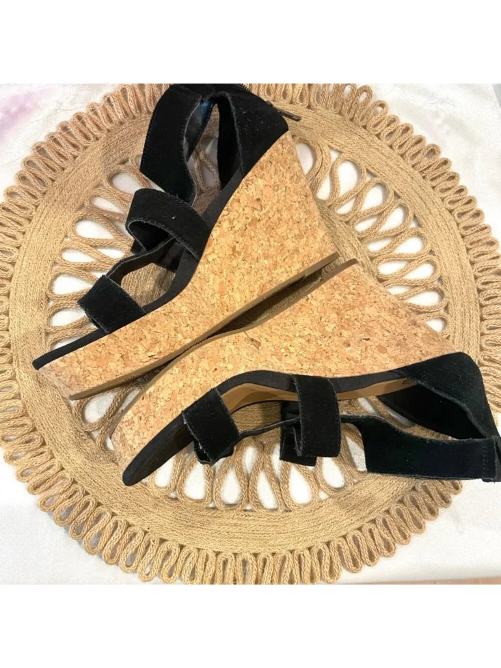 UGG Whitney Wedge Black Suede Sandals Size 8 Boho Chic Coastal